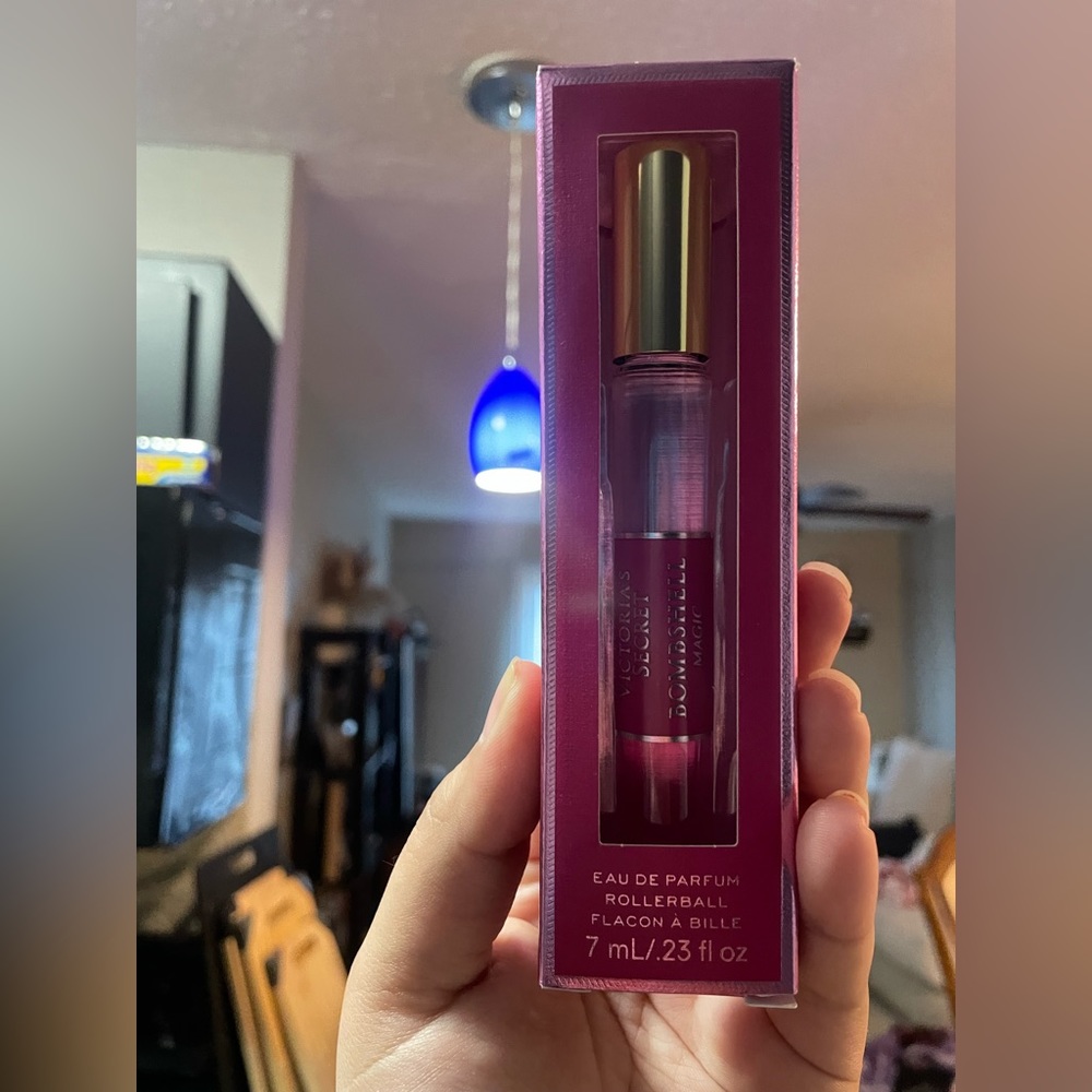 VS roller ball perfume